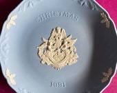 Wedgwood blue jasperware Christmas Plate 1991, Hark the Herald Angels Sing, Wedgwood Jasperware, jasperware plate, Wedgwood Christmas plate