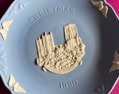 Wedgwood blue jasperware Christmas Plate 1990, Durham Cathedral, Wedgwood Jasperware, jasperware plate, Wedgwood Christmas plate