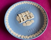 Wedgwood blue jasperware Christmas Plate 1981, Marble Arch, Wedgwood Jasperware, jasperware plate, Wedgwood Christmas plate