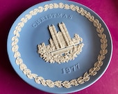 Wedgwood blue jasperware Christmas Plate 1977, Westminster Abbey, Wedgwood Jasperware, jasperware plate, Wedgwood Christmas plate