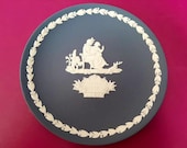 Wedgwood Portland Blue jasperware plate Mother 1975, Wedgwood Jasperware, english pottery, Wedgwood collectable.