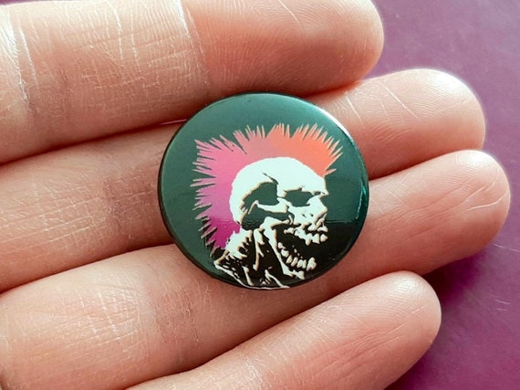 A Vintage Pin Badge Band Badge Punk Rock 70 S 80 Gem