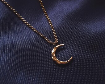 Small hammered gold half moon charm necklace,Gold luna moon necklace for women,Gift for new mom or gift for mother's day, gift for mum