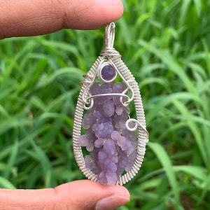 GRAPE AGATE Wire wrap for pendant