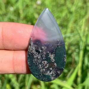 CALCEDONIO VIOLA per pendente cabochon in agata