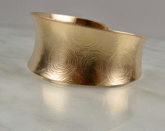 Textured Gold Cuff Bracelet, Statement bracelet, Brass Cuff bracelet, Handmade Cuff Bracelet, the perfect gift for her