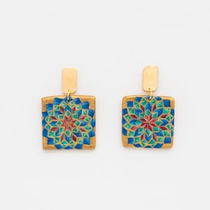 Monreale earrings, in silver and hand-painted ceramics, Sicilian tradition, handmade jewelry. Yellow gold gold square earrings