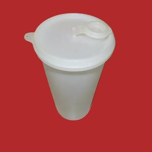 Vintage Tupperware #261 Round 48 oz.  Handolier® Container w/Pour Lid - Sheer White