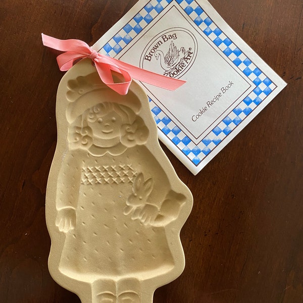 Country Girl w/Bunny Stoneware Cookie Mold, Brown Bag Cookie Art - 1992 Hill Design Inc.