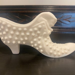 Fenton Hobnail Milk Glass Decorative Shoe w/Cat &#39;Buckle&#39; Design