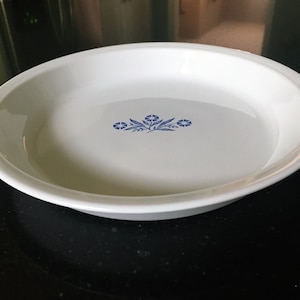 Corning Ware korenbloemblauwe taartschaal 9&quot; (p. 309)