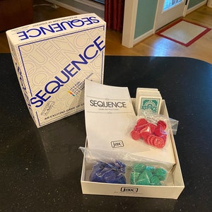 Sequence door Jax, Ltd. (1999) - Een spannend strategiespel! - Spel voltooien