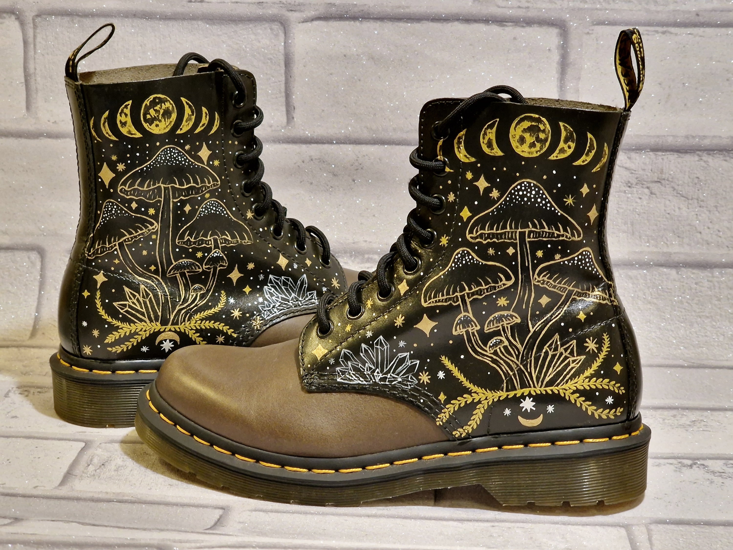 Custom Dr Martens, Painted Doc Martens, Hand Painted Shoes Custom Dr Martens, Painted Doc Martens, Hand Painted Shoes