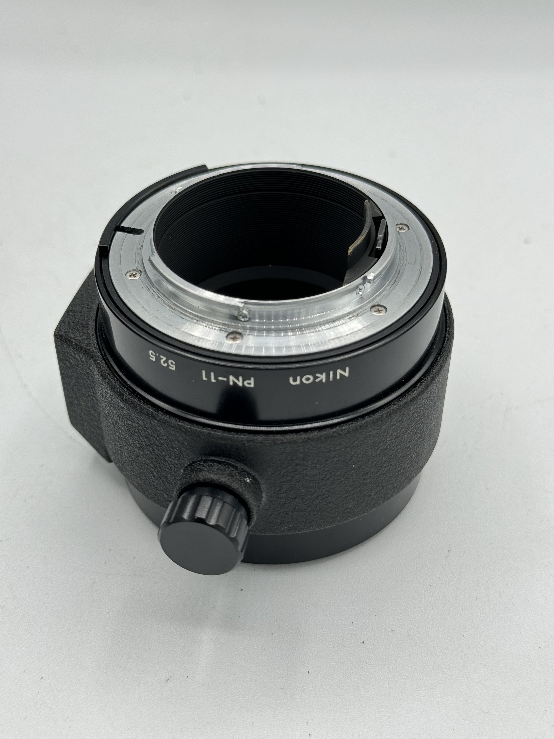 Nikon PN-11 Auto Macro Extension Tube, Tripod, Socket, Mint Minus