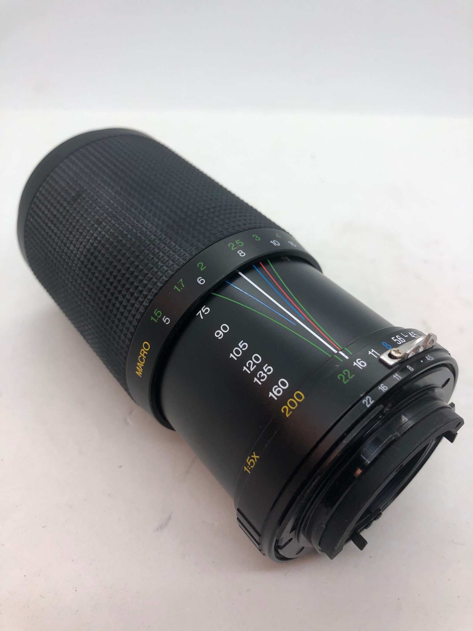 Vivitar 75-260mm F/4.5 Non AI (TX-Mount) Manual Focus Lens For Nikon