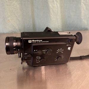 Sankyo Sound  XL-320 SuperTronic super 8mm Camera parts only!