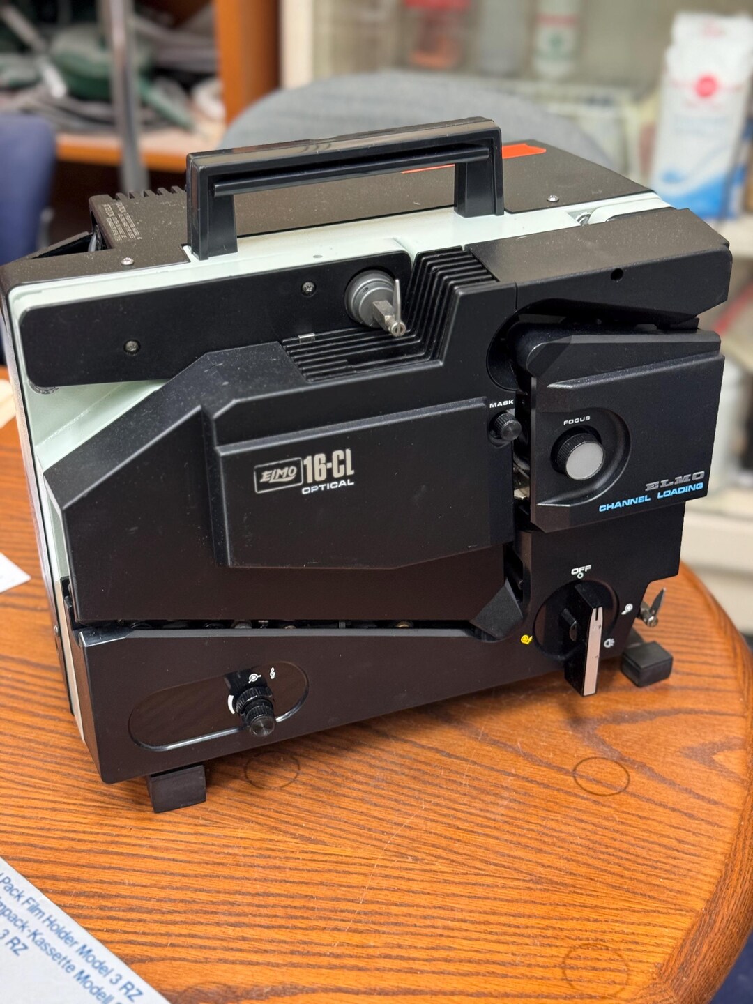 ELMO 16-CL サウンド プロジェクター ジャンク品 Elmo 16-CL Optical 16mm Film Projector in Excellent