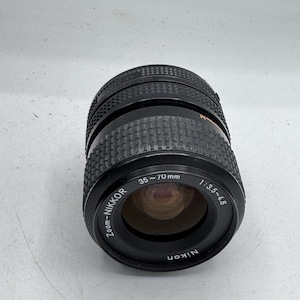 Objetivo zoom Nikon AI Zoom Nikkor 35-70 mm f/3.5-4.8 en excelente estado. Garantía de 90 días.