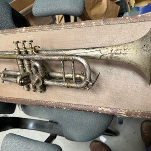 Rare Jedson multi-key silver trumpet in good condition