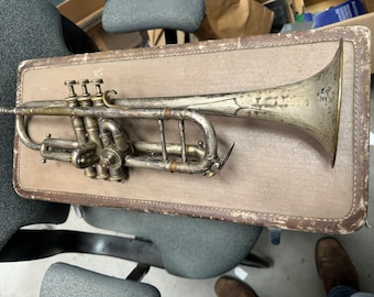 Rare Jedson multi-key silver trumpet in good condition