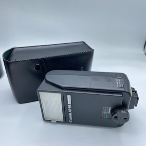 Canon AN-56 strobe flash w/tilt & wide angle lens diffuser mint professionally serviced, 90 day warranty