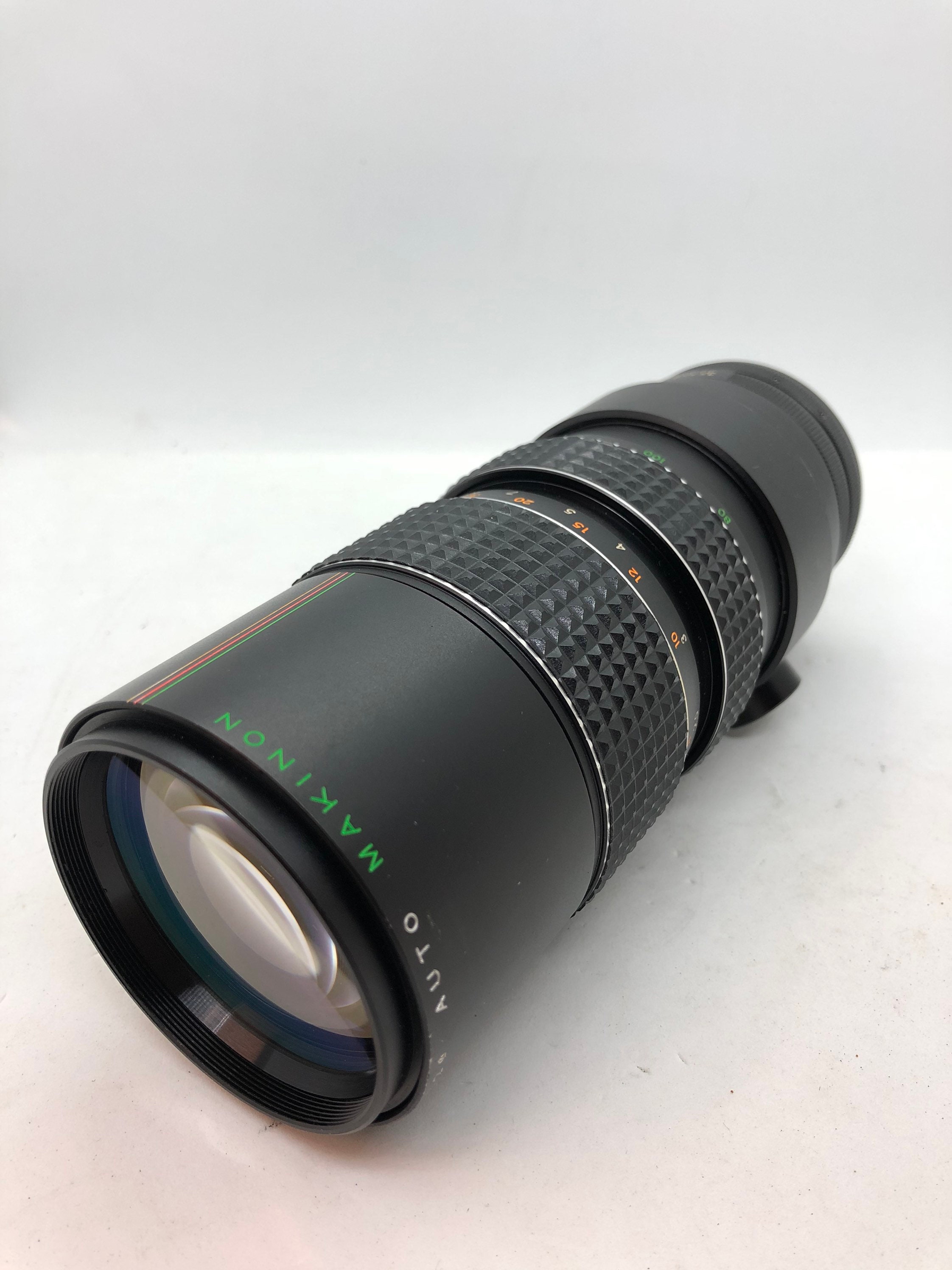 Objectif Makinon 80-200mm F/3,5 – Monture Nikon AI-S – Avec Housse Et Pare-soleil