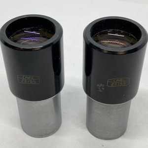 Pair of Zeiss KPL 10X high relief microscope eyepiece’s excellent
