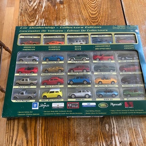 Rare Motor max die cast  car dealership collection set of 25 cars new in box and unused!