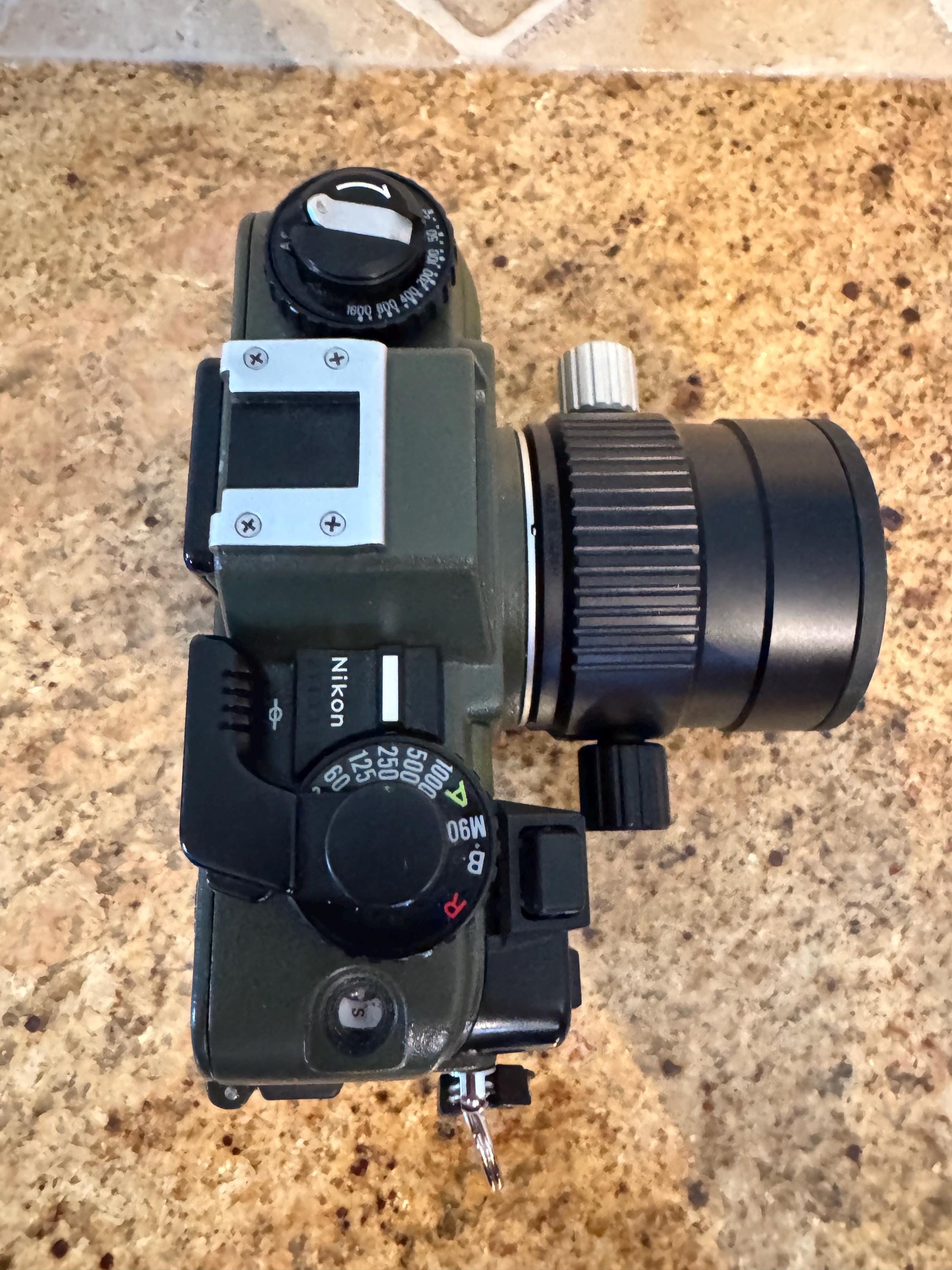 Rare Nikon Nikonos V GREEN 35mm Underwater Film Camera With 80 Mm