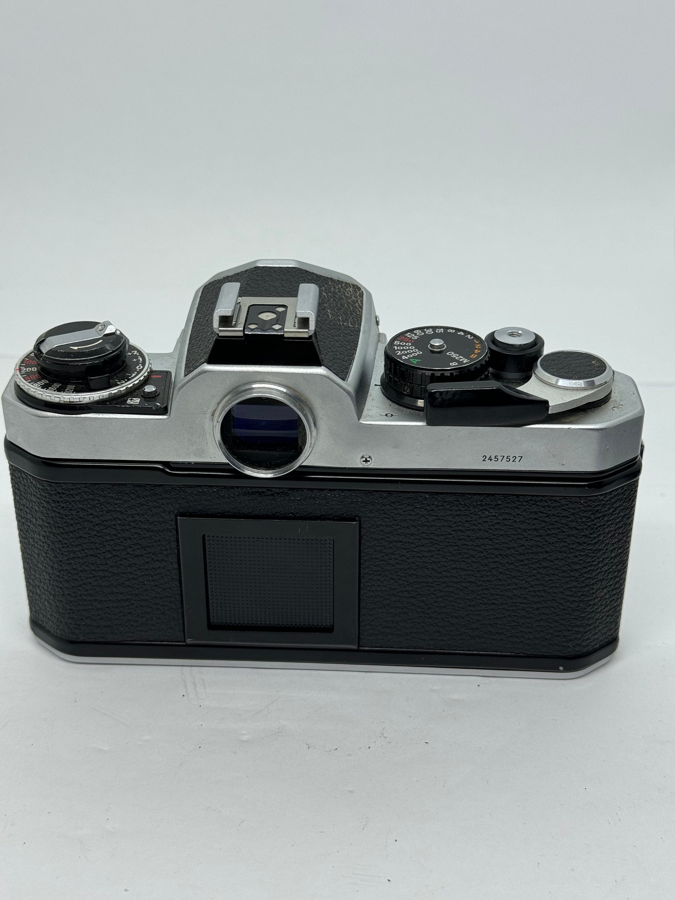 Nikon FE2 35mm Film Camera Body Only No Lens Excellent Nikon FE2 35mm Film Camera Body Only No Lens Excellent