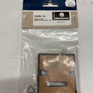 Manfrotto 354PL-14 1/4” tripod camera accessory plate New in package