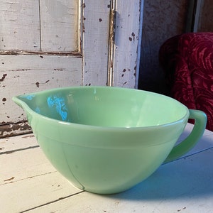 Vintage Fire King Jadeite batter bowl excellent
