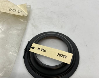 Meopta darkroom enlarger 39mm threaded lens board new old stock.