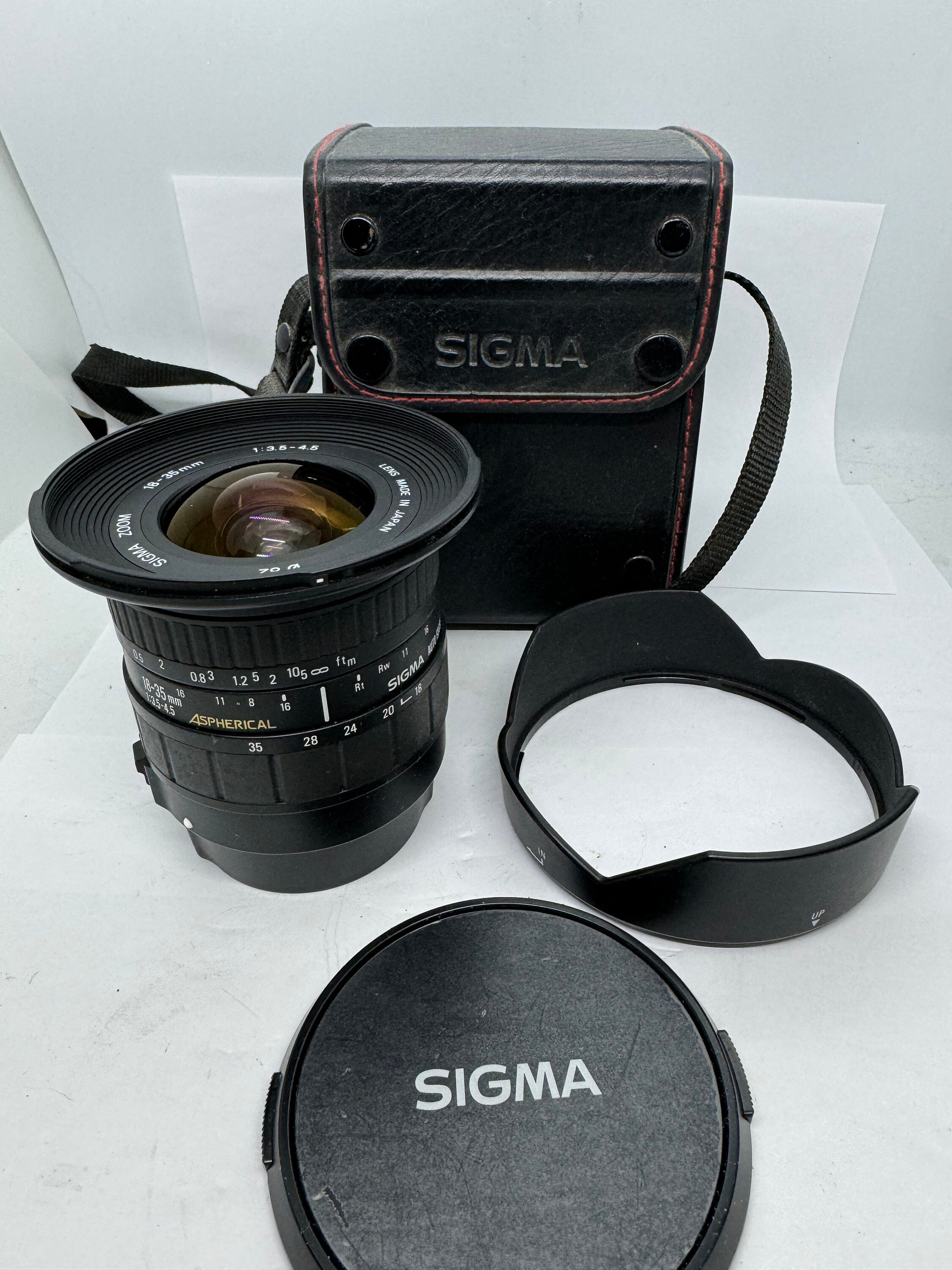 Canon AF Mount /sigma 18-35mm F/3.5-4.5 Zoom Mint With E99 Error 