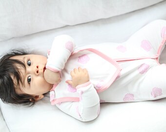 Smart Footed One-Piece + Bib - Pink Rose