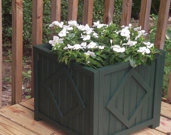 Diamond Pattern Wood Planter Box: Rustic Farmhouse Style