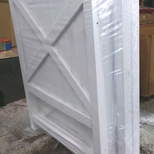 diy-planter-box-wooden-planter.jpg