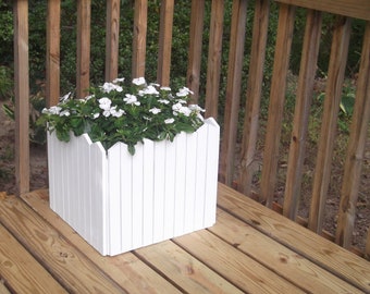 Recycled Wood Planter  15" Angle Top Picket  Planter