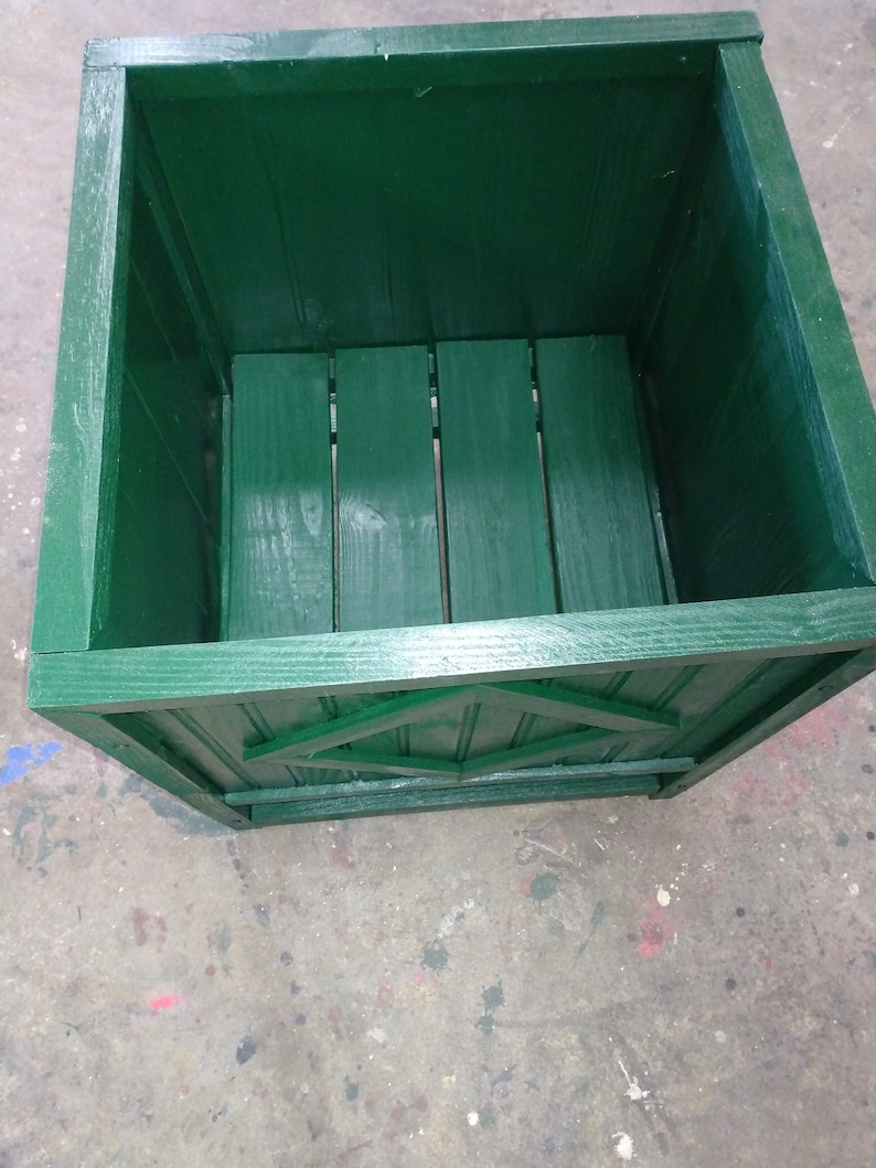 diy-planter-box-wooden-planter.jpg