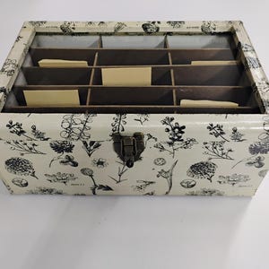 Botanical Seed Storage Box: Recycled Pine, 15-Compartment Organizer