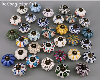 Antique Elegance: Vintage Ceramic Door Knobs for Cabinet Drawers