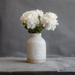 IN STOCK Vase matt white&black fireclay in minimal style, hand built, vessel for interiors, handmade ceramics, stoneware, waterproof