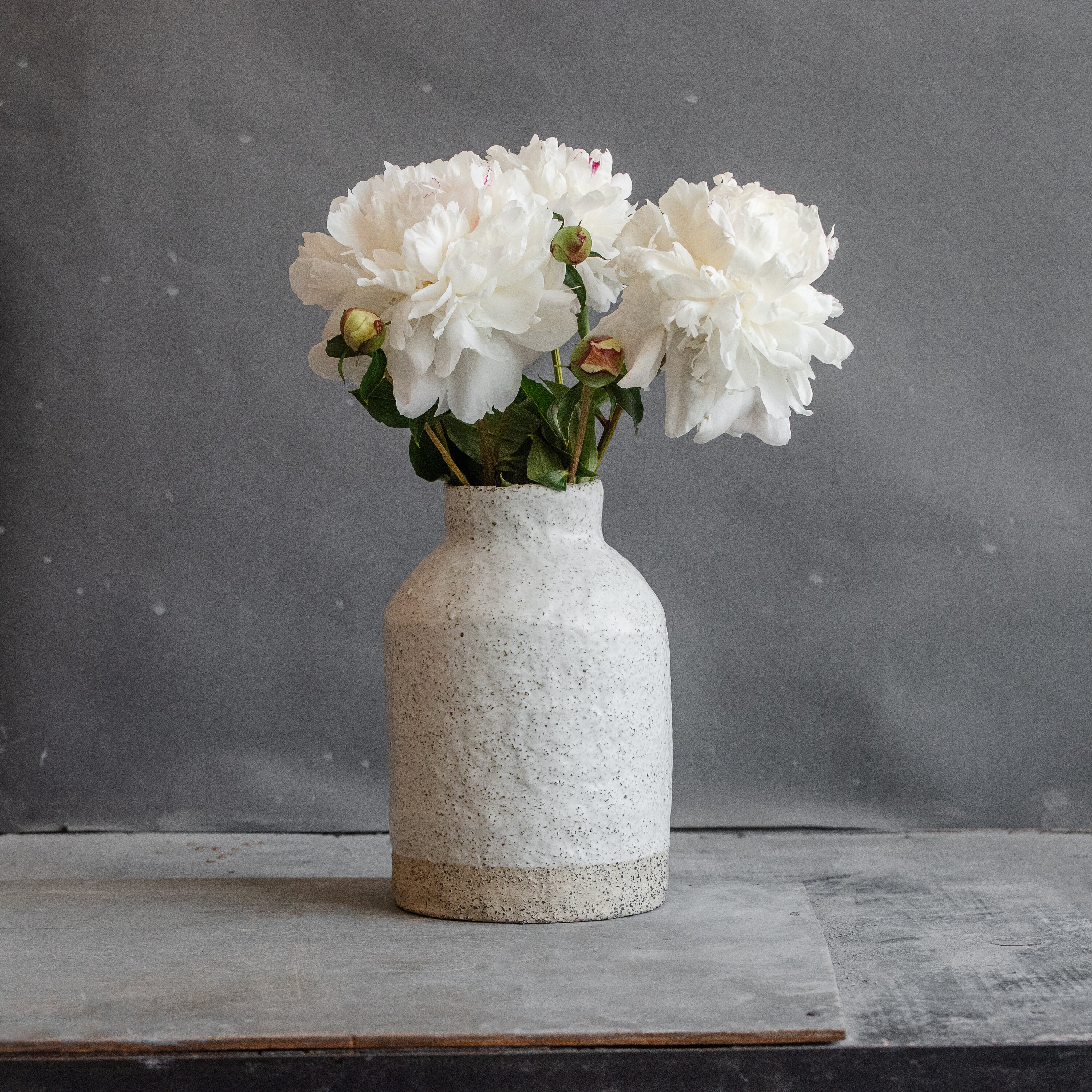 IN STOCK Vase Matt White&black Fireclay in Minimal Style, Hand