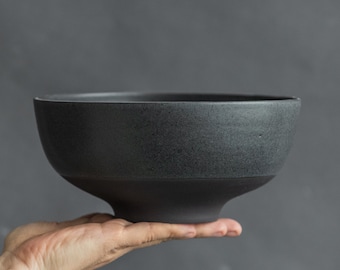 IN STOCK Bowl 50oz/1500ml in spotted black on black color, minimal design, stoneware, handmade ceramics, pottery, tableware, Birthday gift