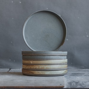 OUTLET Set of 6 plates 8.3''/21cm for every day in minimal design in beige/blue on gray, stoneware, handmade ceramics, discounted item