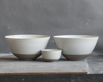 IN STOCK Set of 2 ramen bowls 62oz/1850ml in white on gray color, matt glazed, stoneware handmade ceramics, moving gift, versatile bowls