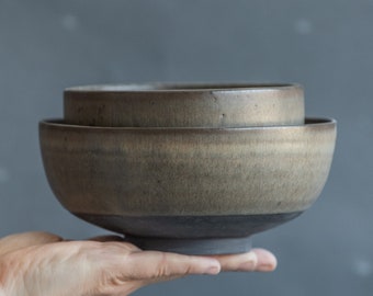 IN STOCK Set of 2 nest bowls in minimal style for everyday, versatile, greenish on black stoneware handmade ceramics, Birthday present