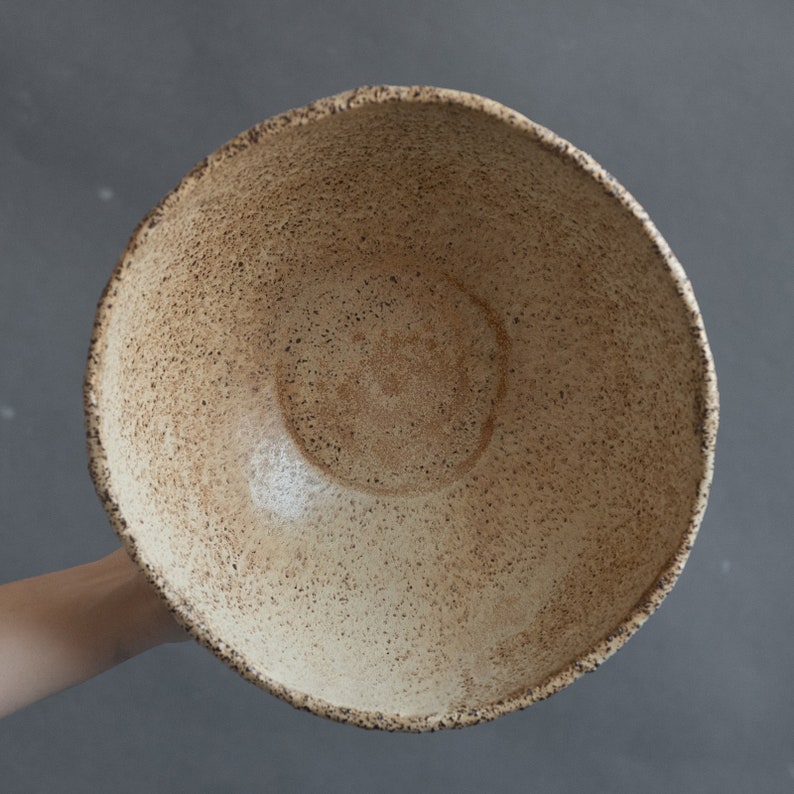 in STOCK big ceramic FRUIT BOWL vase in warm beige in wabi-sabi style for everyday in minimal design, stoneware, handmade ceramic image 4