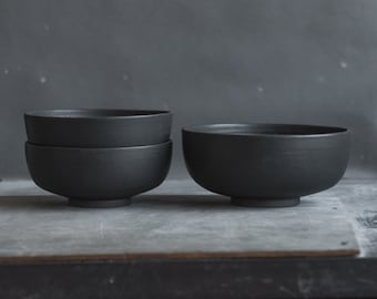 OUTLET Set of 3 ramen bowls in black color, matt glazed, stoneware handmade ceramics, versatile bowls, discounted item