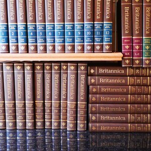 Encyclopedia Britannica Complete Set 32 Volume 15th Edition Etsy